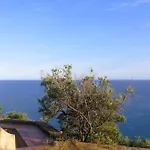 - With Amazing Seaview Сasa de vacaciones *