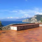 Сasa de vacaciones - With Amazing Seaview *