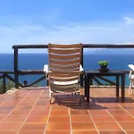 - With Amazing Seaview Сasa de vacaciones